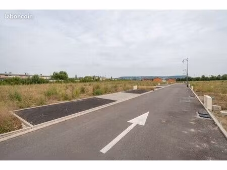 terrain 526 m² tomblaine