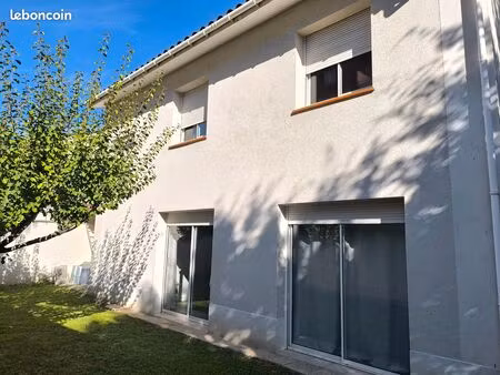 maison-137m2-6 pièces avec dépendance de 20m2