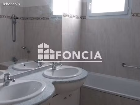 maison 4 pièces 80 m²
