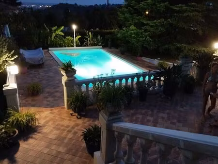 maison 6 pieces 210 m2
