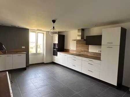 maison à la campagne