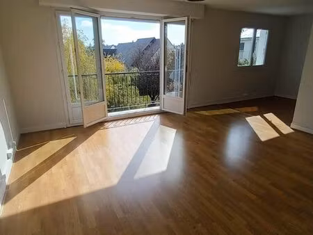 appartement 4 pièces 79 m²