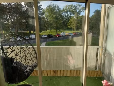 studio 32 m² lumineux avec balcon
