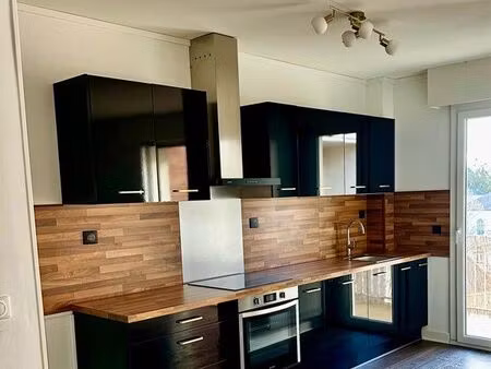 appartement t3 – 72 m² – balcon  garage et cave