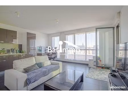 appartement 1 pièce 47 m²