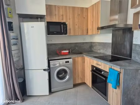 particulier vend appartement t2 +terrasse et parking-saint brévin les pins