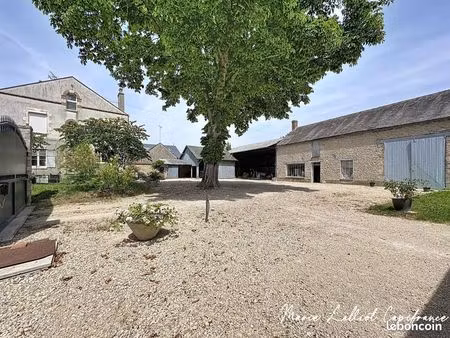 maison 9 pièces 182 m²