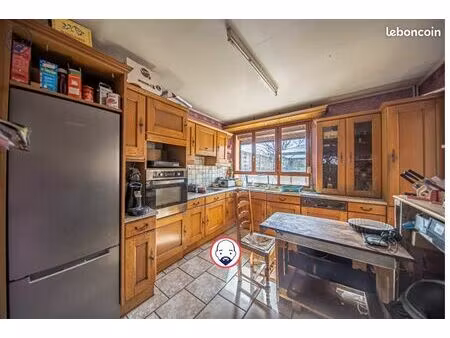 maison 4 pièces 147 m²