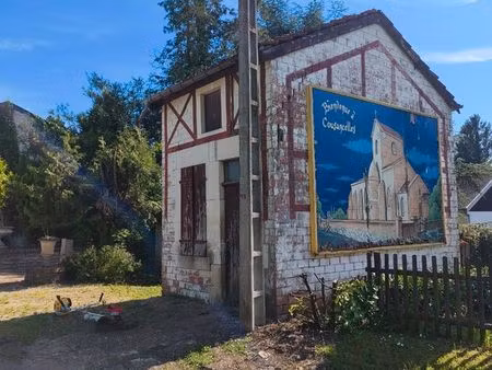 vends terrain avec maisonnette