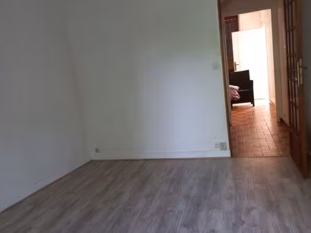 location maison descartes 37160
