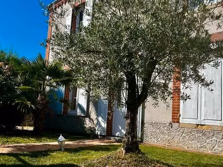maison de maître