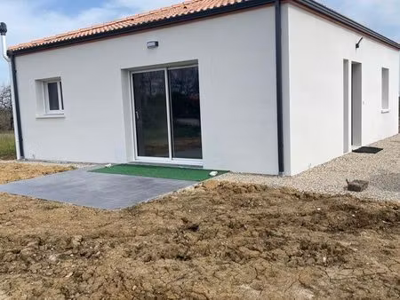 maison neuve montagnac sur auvignon