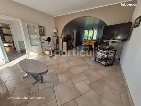 maison 6 pièces 162 m²