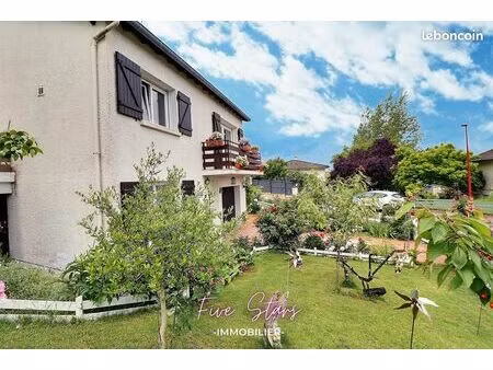 pavillon 5 pièces 95 m²