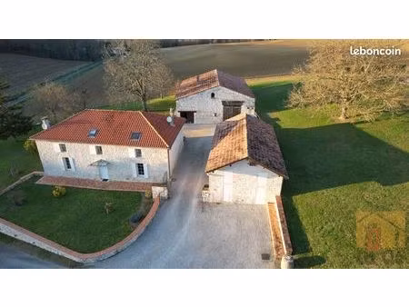 a vendre maison en pierre