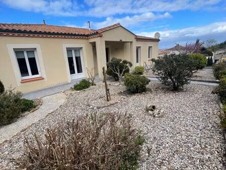 très belle maison avec vue magnifique
