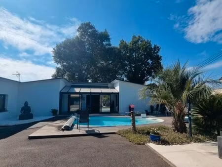 maison récente t4 à soustons