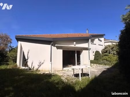 maison 6 pièces 137 m²