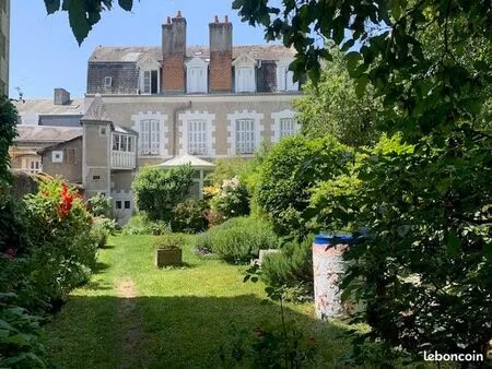 appartement ancien de charme 100 m² – blois centre
