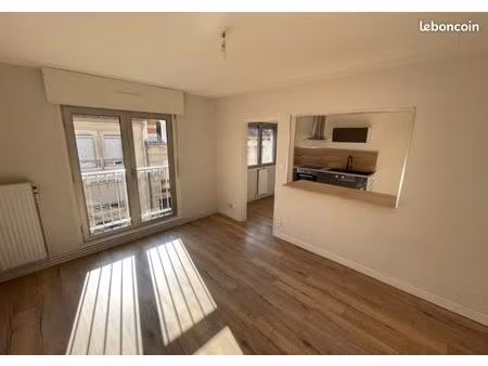 ? appartement 100 m² avec terrasse – esprit maison
