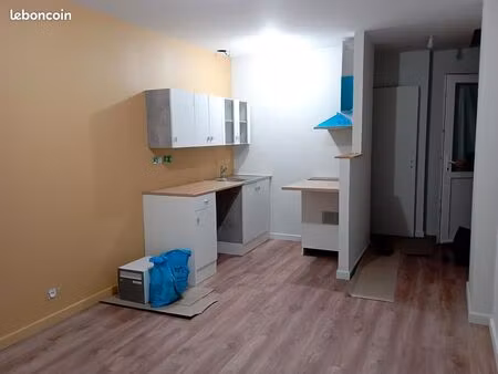 appartement t1 meublé 29m² -quartier forum - 35300