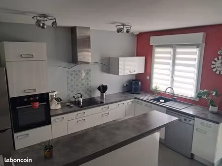 maison individuelle de plain pied  avec combles aménagées
