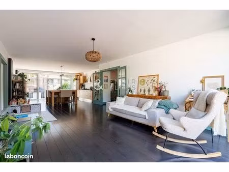 appartement 4 pièces 127 m²