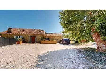 ferme 5 pièces 140 m²