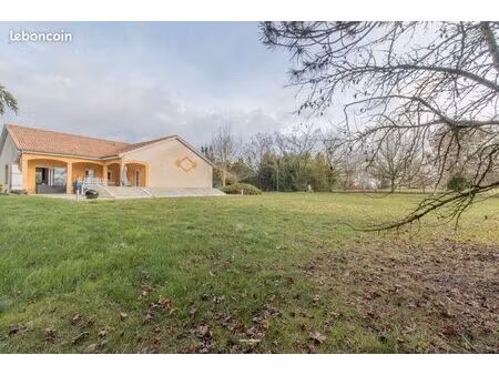 maison 5 pièces 135 m²