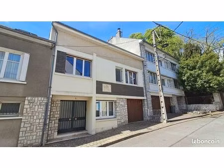 maison de ville standing proximité loire