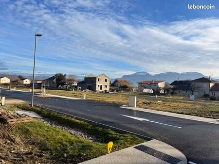 maison 81 m² tullins