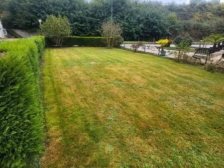 terrain avec garage
