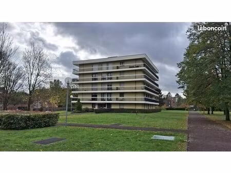 appartement 3 pièces 94 m²