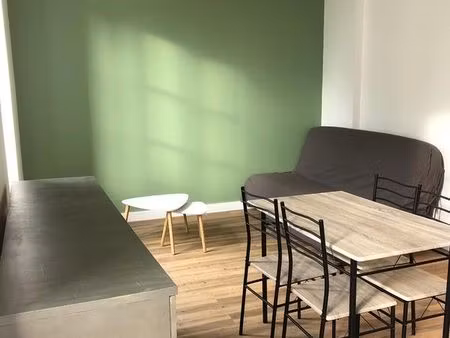 appartement t2 plein centre guignen