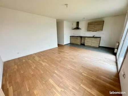 appartement 3 pièces 63 m²