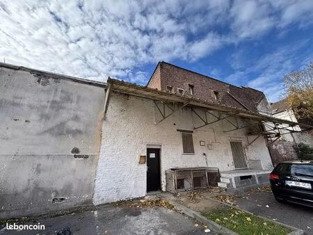 local 215 m² roubaix