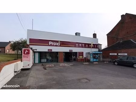 local commercial 580 m²