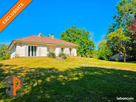 propriété 5 pièces 90 m²