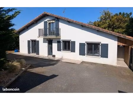 maison 5 pièces 143 m²