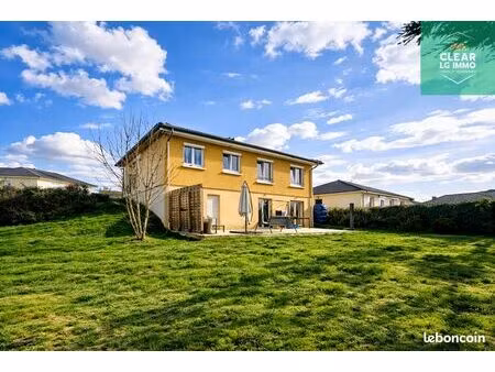 maison 6 pièces 115 m²
