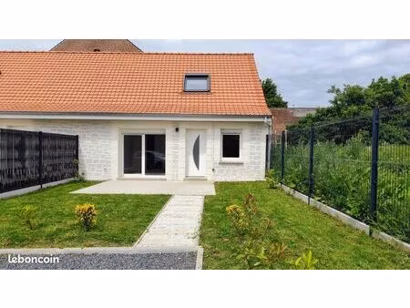 location maison rénovée 2 chambres et jardin - b