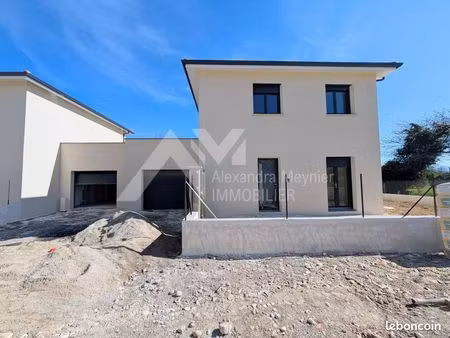 maison 4 pièces 96 m²