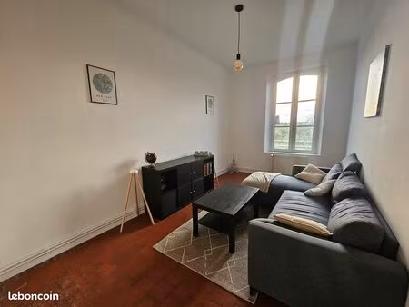 appartement t4 de 80 m² meublé  idéalement situé en plein centre-ville d'amilly