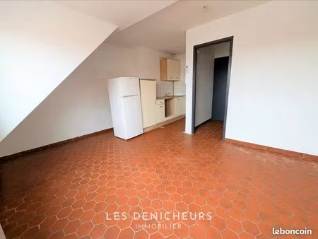 studio 1 pièce 22 m²