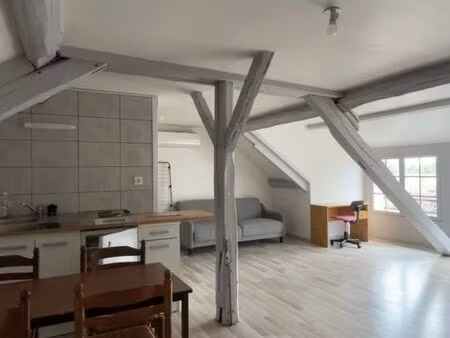 studio meublé