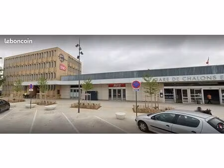 local d'activité 74 m²