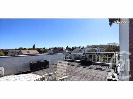 appartement 4 pièces 96 m²