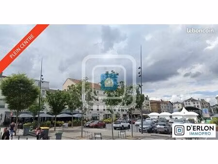 local commercial 96 m²