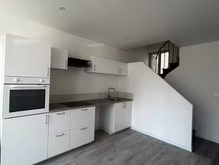 maison de ville 3 pièces 85 m²