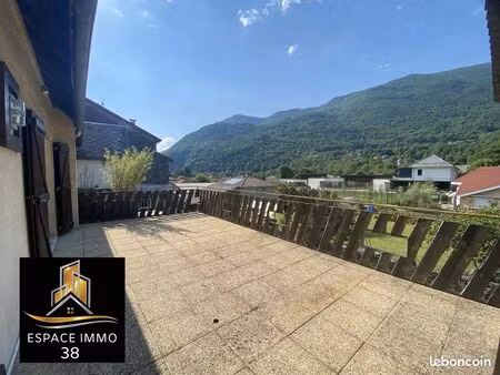 maison 7 pièces 185 m²
